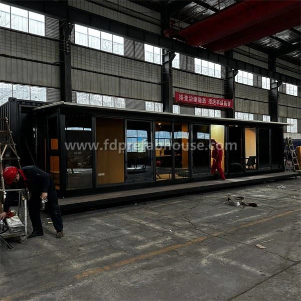 40ft Shipping Container House